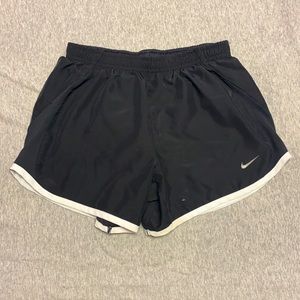 Black nike shorts